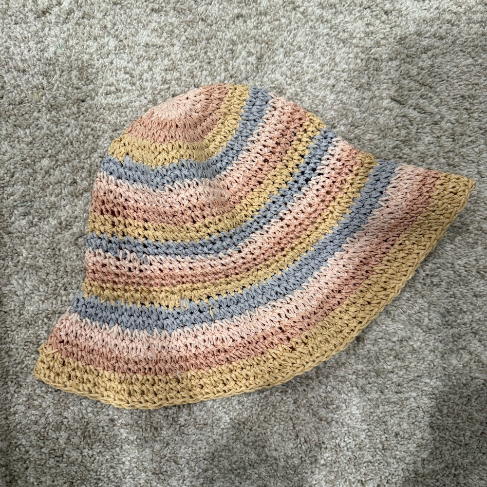 H&M Pastel Pink Blue and Yellow Straw Floppy Sun Hat Striped Crochet Bucket Hat - Picture 3 of 3